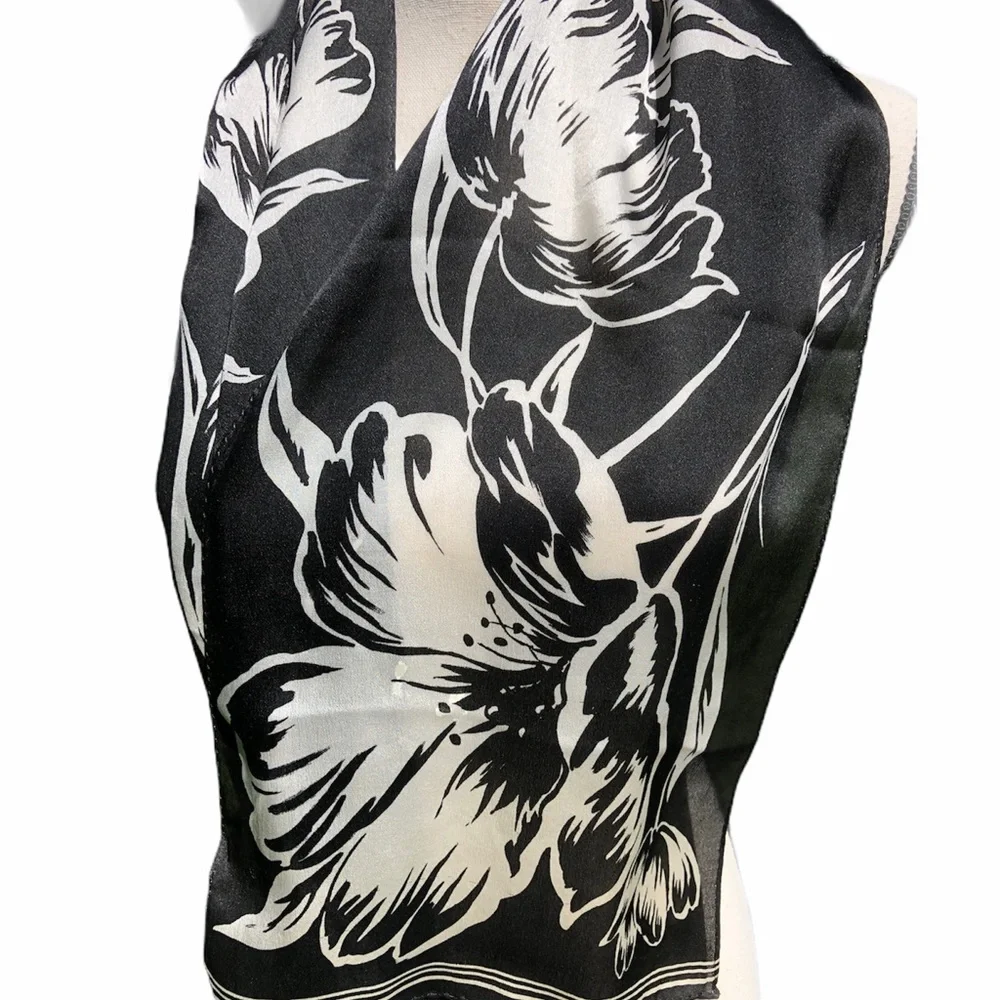 Black and Cream Floral Printed Silk Scarf | Jones New York